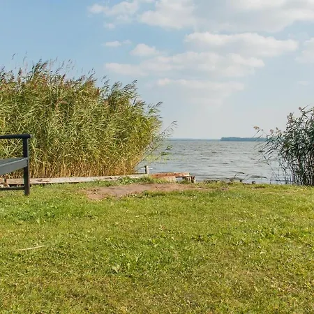 Semesterbostad An Der Boddenweide *